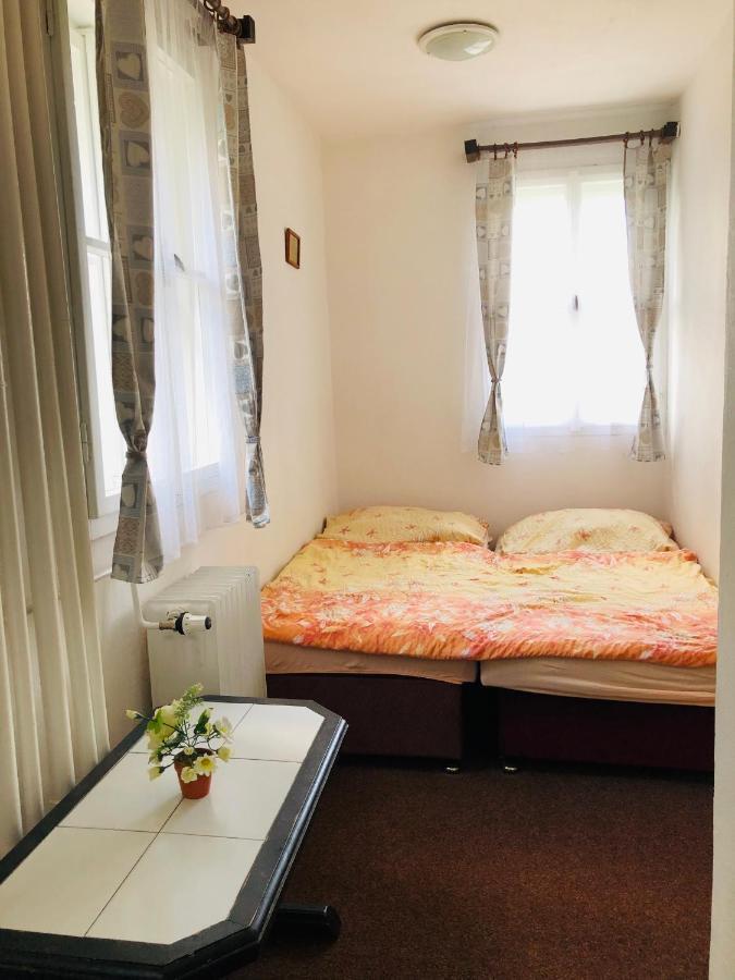 Penzion Horska Chata Svetla Tanvald Exterior foto