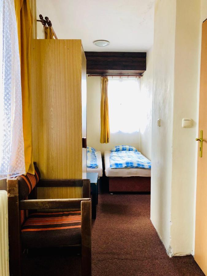 Penzion Horska Chata Svetla Tanvald Exterior foto