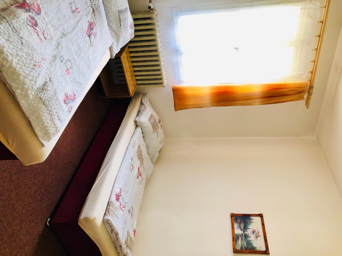 Penzion Horska Chata Svetla Tanvald Exterior foto